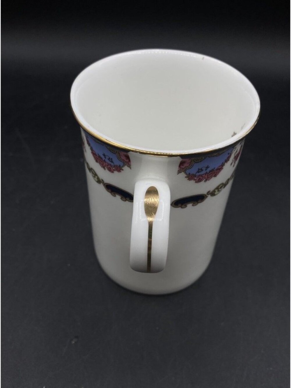 Royal Doulton Fairmont Empress Hotel Mug Cup Bone China Crown Logo - Picture 5 of 9